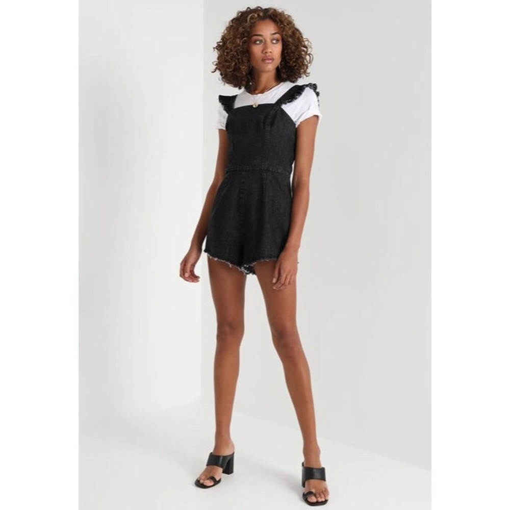 Black Denim Washed Ruffle Romper - Picture 3 of 6
